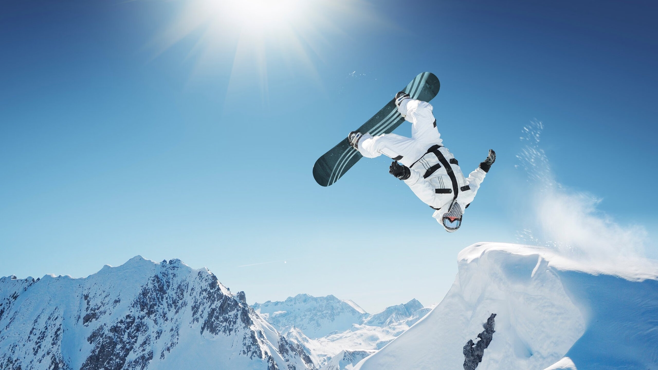 跨界狂想曲,当欧冠勇士狂胜绿茵凯尔特人,体育宇宙的错位狂欢