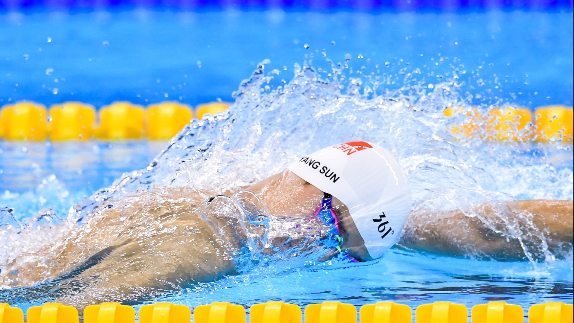 开云APP-日本队足球场碾压德国队，乒乓名将王皓状态火热，体育双星闪耀，亚洲力量崛起