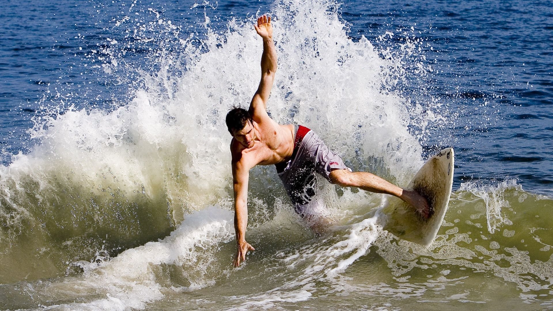 开云体育-西部黑马崛起！灰熊（掘金）收割篮网，小贾伦化身关键先生一战封神